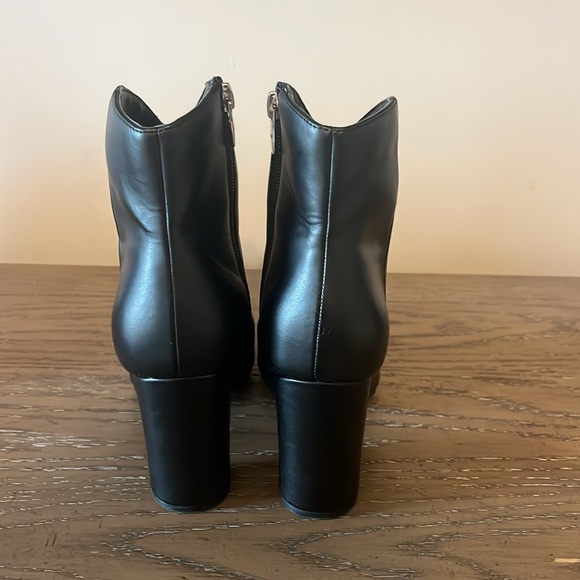 Black, pointed toe, heeled booties. - Picture 3 of 8